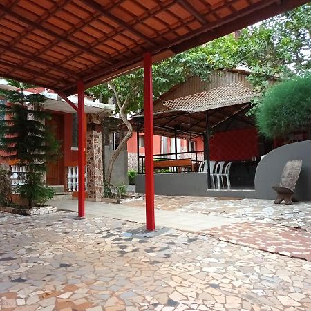 Hotel Badinca Alojamento Low Cost In Bissau Avenida Francisco Mendes Εξωτερικό φωτογραφία