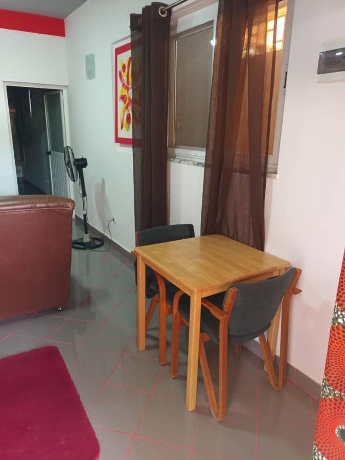 Hotel Badinca Alojamento Low Cost In Bissau Avenida Francisco Mendes Εξωτερικό φωτογραφία