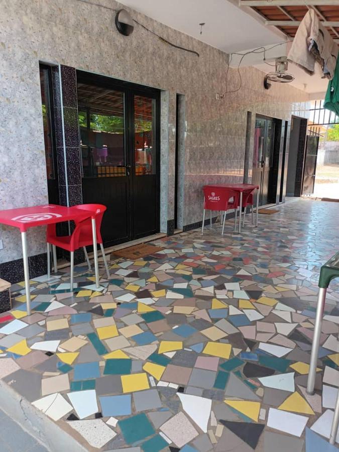 Hotel Badinca Alojamento Low Cost In Bissau Avenida Francisco Mendes Εξωτερικό φωτογραφία