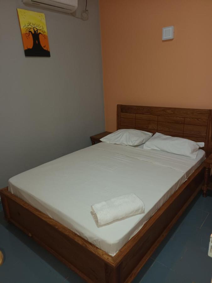 Hotel Badinca Alojamento Low Cost In Bissau Avenida Francisco Mendes Εξωτερικό φωτογραφία
