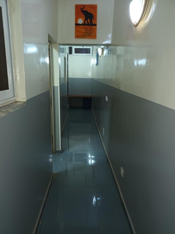 Hotel Badinca Alojamento Low Cost In Bissau Avenida Francisco Mendes Εξωτερικό φωτογραφία